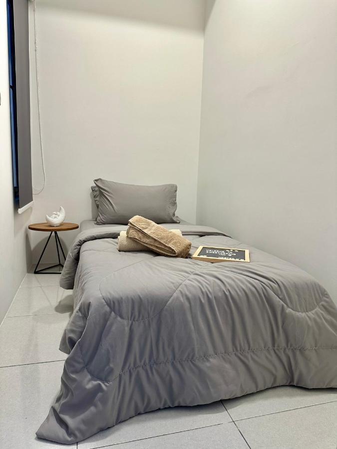 New Cozy Menjalara 5mins To Desaparkcity 2rooms
